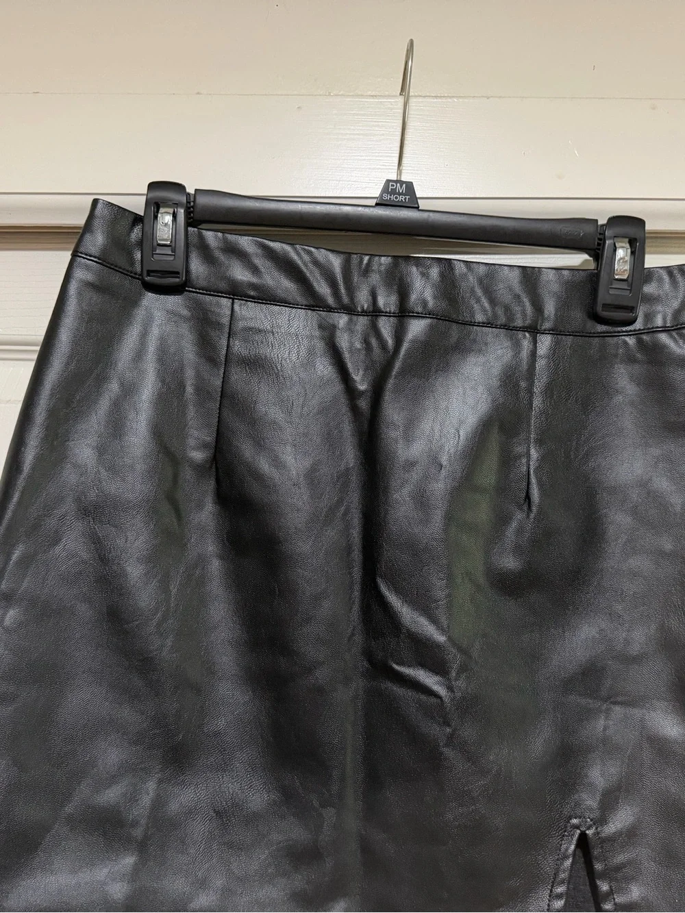 NWT Lulus Corte Black Vegan Leather Mini Skirt‎ Size Medium